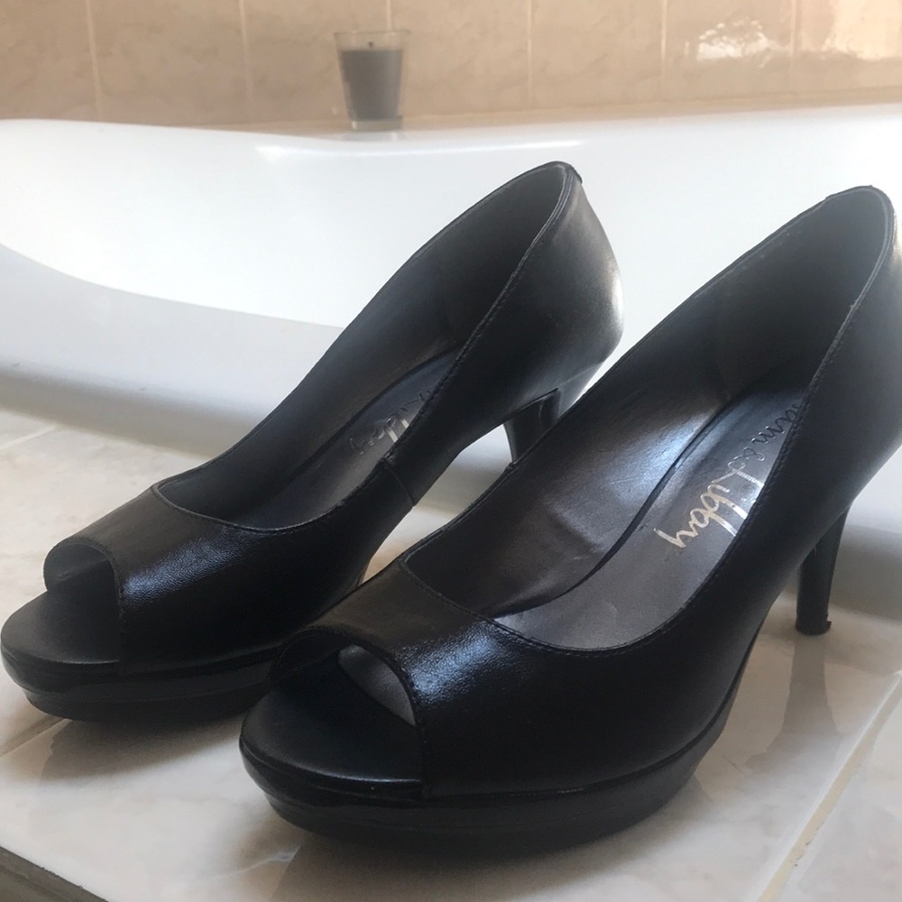 Women’s shoe